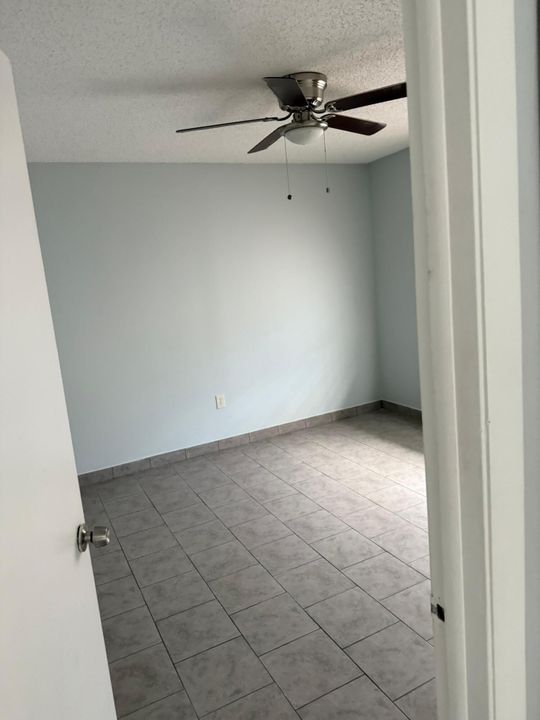 En Renta: $3,200 (3 camas, 2 baños, 1283 Pies cuadrados)