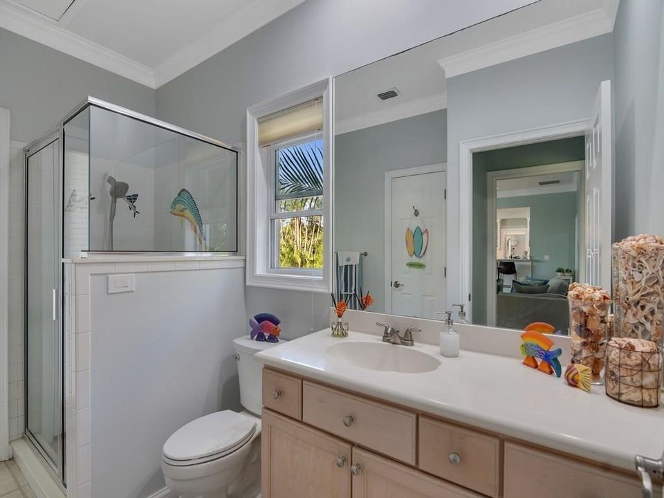 En Venta: $2,395,000 (4 camas, 3 baños, 2691 Pies cuadrados)