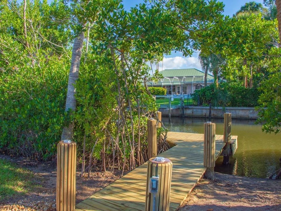 En Venta: $2,395,000 (4 camas, 3 baños, 2691 Pies cuadrados)