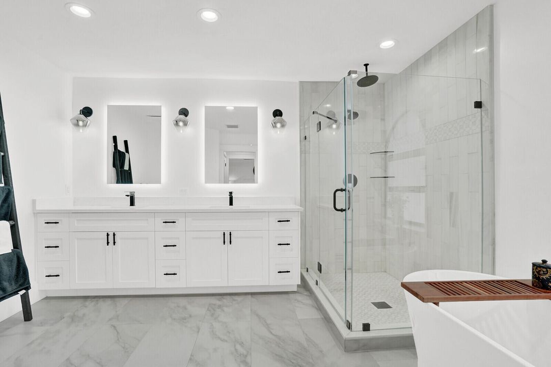 En Venta: $2,125,000 (5 camas, 4 baños, 3935 Pies cuadrados)