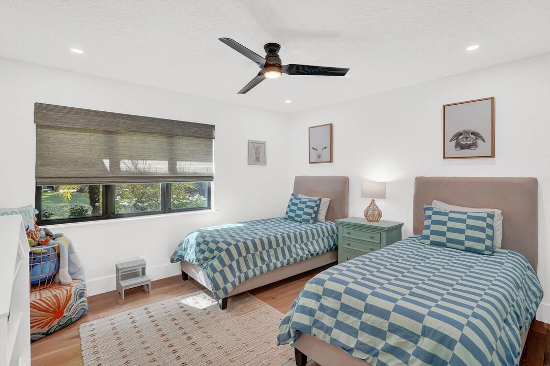 En Venta: $2,125,000 (5 camas, 4 baños, 3935 Pies cuadrados)