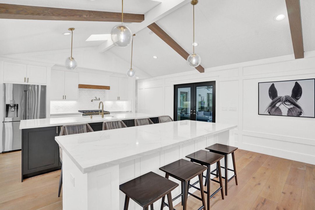 En Venta: $2,125,000 (5 camas, 4 baños, 3935 Pies cuadrados)