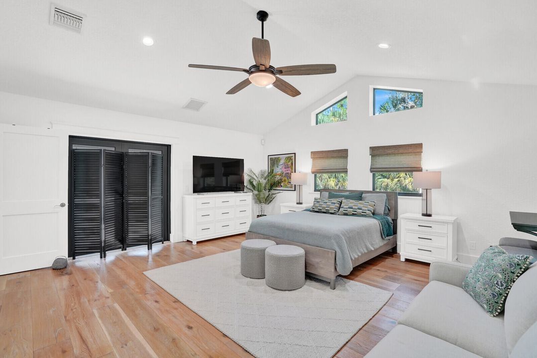 En Venta: $2,125,000 (5 camas, 4 baños, 3935 Pies cuadrados)