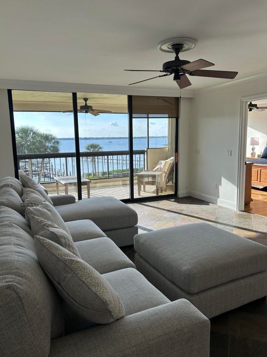 出租: $5,150 (2 贝兹, 2 浴室, 1417 平方英尺)