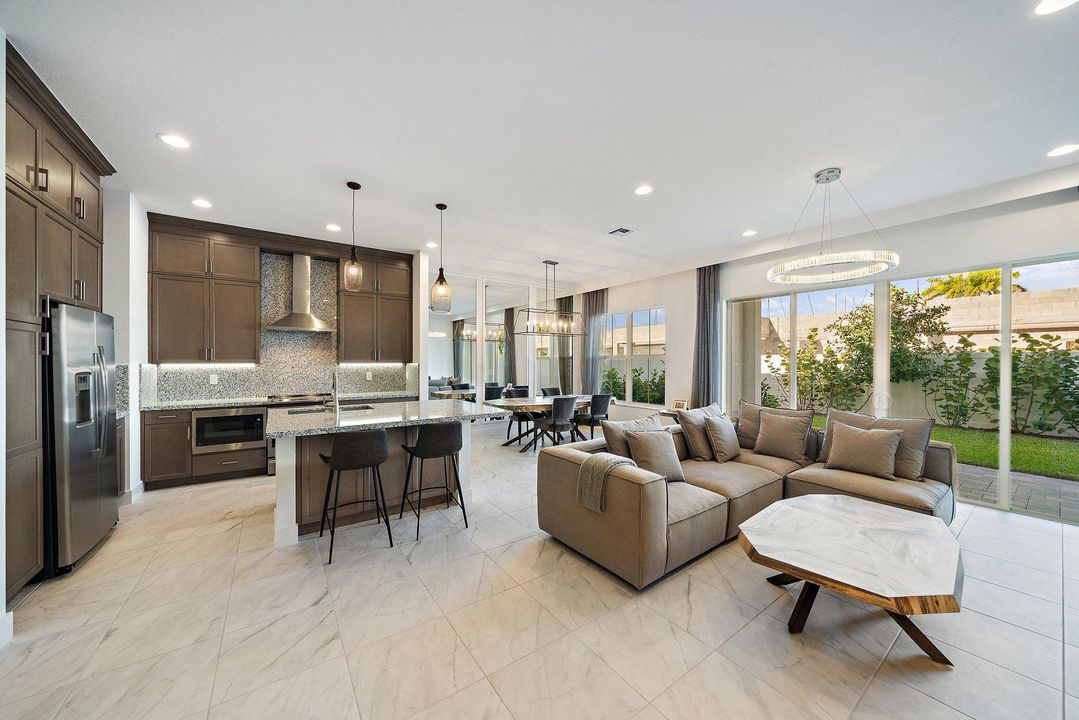 For Rent: $5,000 (3 beds, 2 baths, 2144 Square Feet)