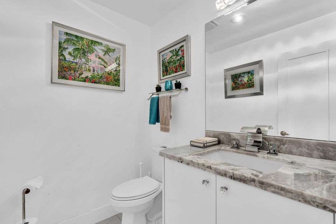 待售: $930,000 (3 贝兹, 3 浴室, 2363 平方英尺)