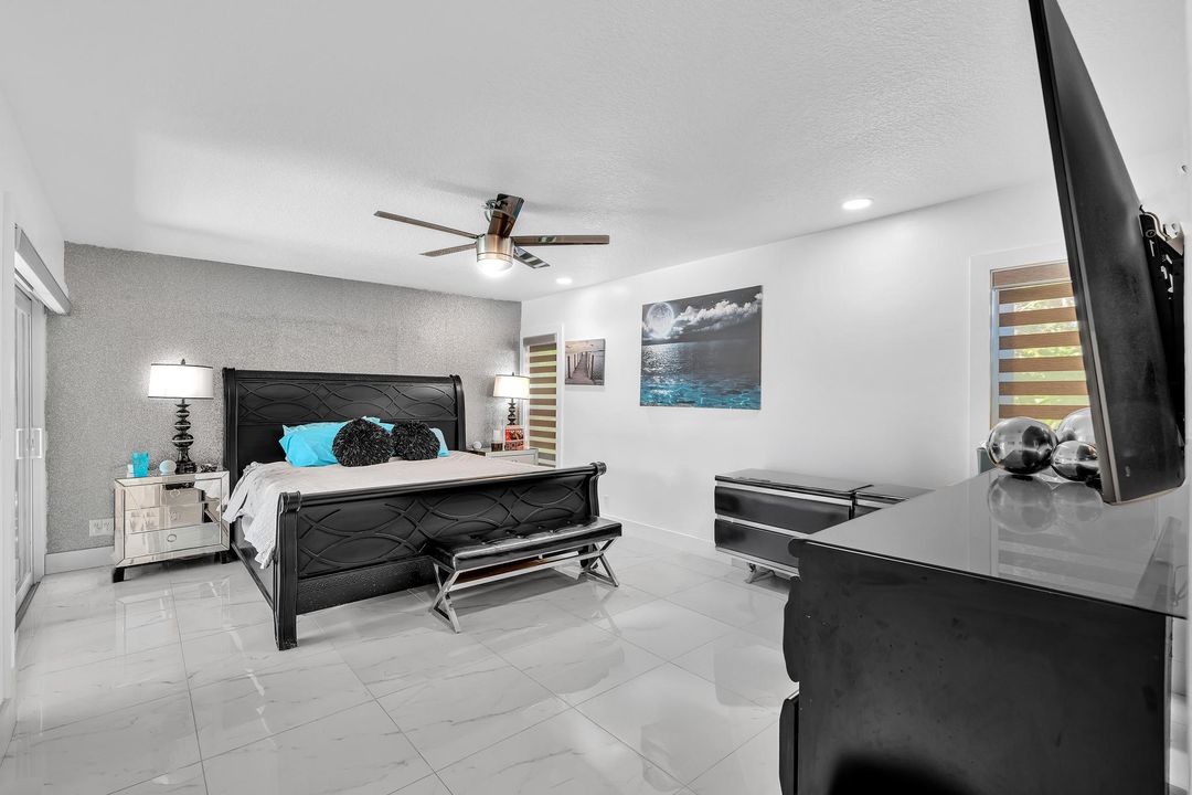 待售: $930,000 (3 贝兹, 3 浴室, 2363 平方英尺)