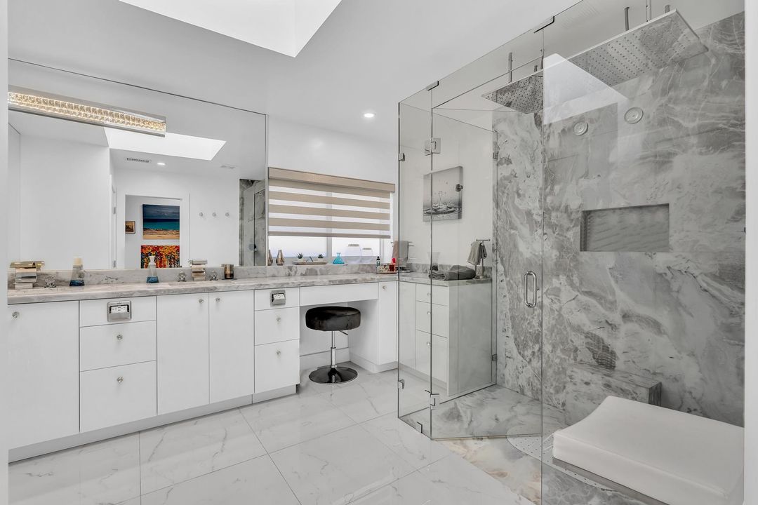 待售: $930,000 (3 贝兹, 3 浴室, 2363 平方英尺)