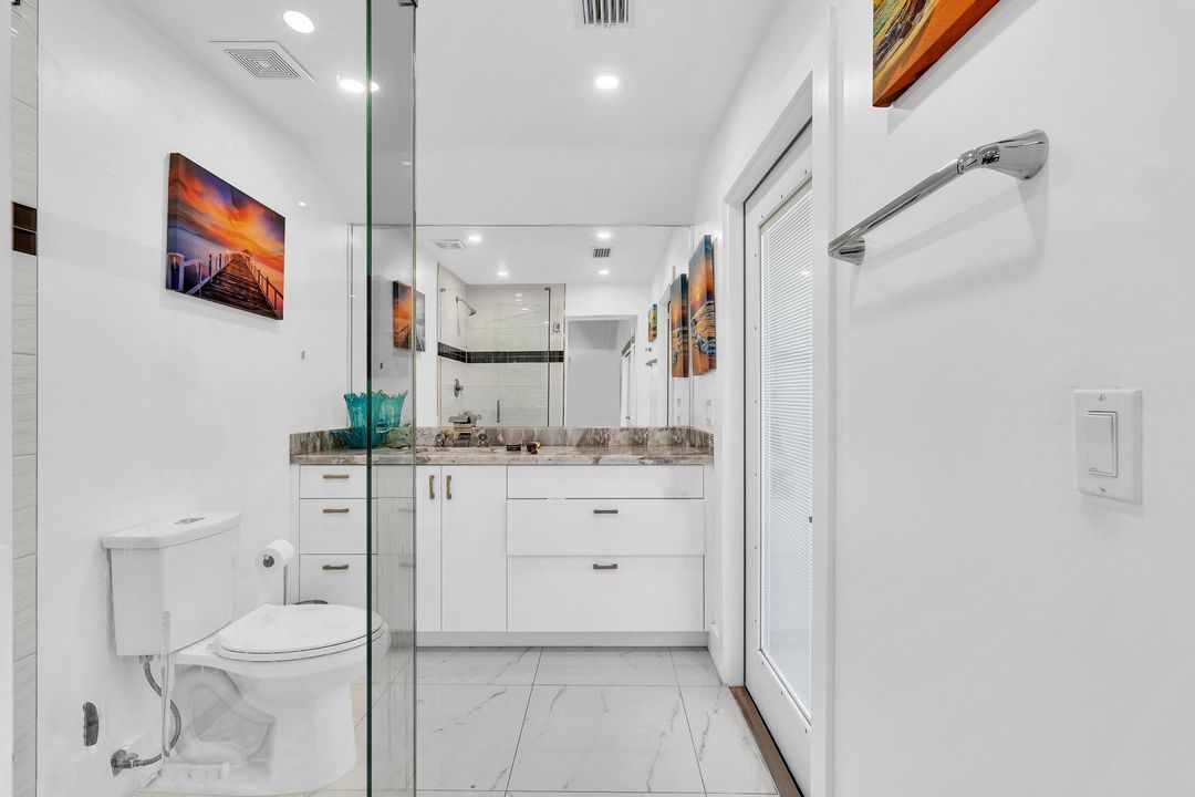 待售: $930,000 (3 贝兹, 3 浴室, 2363 平方英尺)