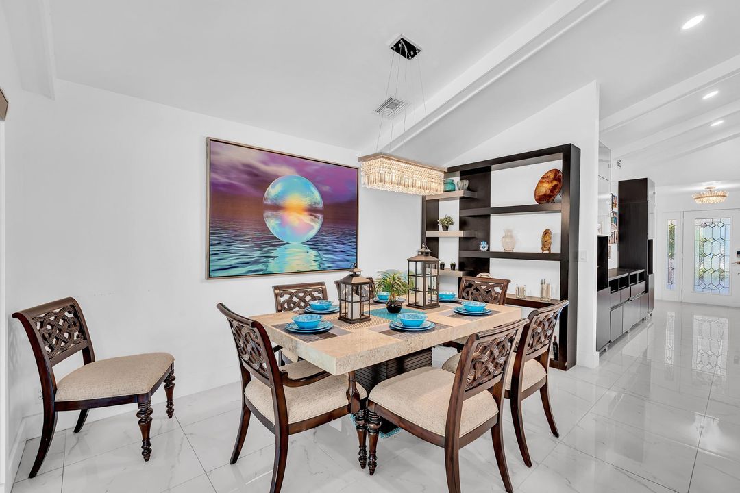 待售: $930,000 (3 贝兹, 3 浴室, 2363 平方英尺)