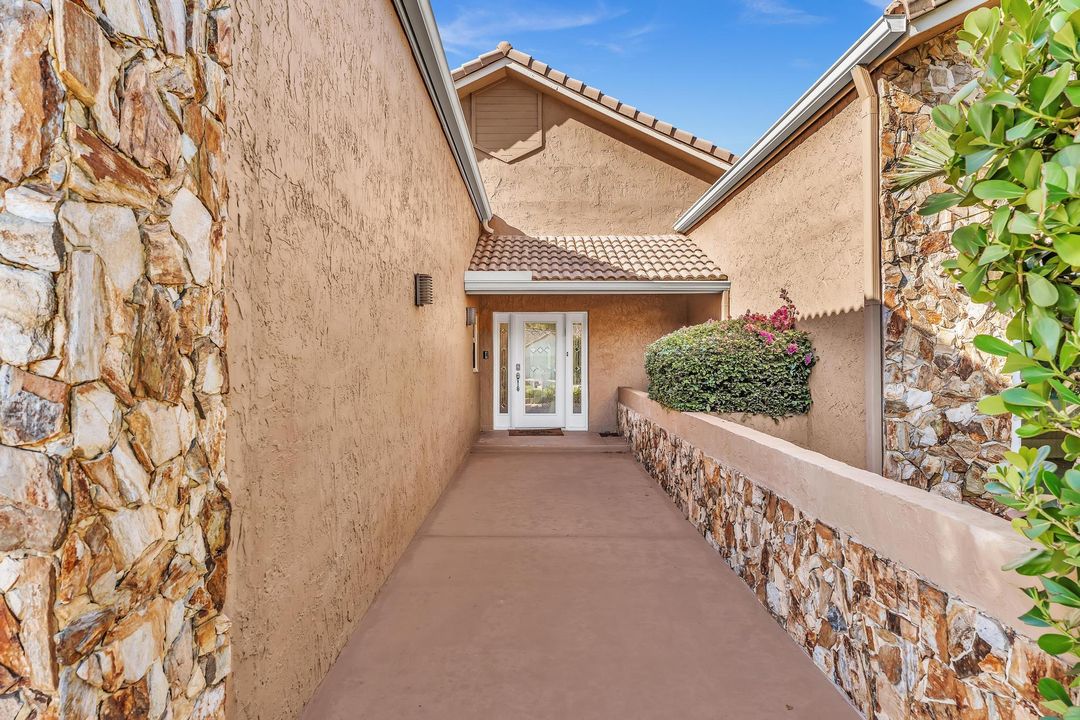 待售: $930,000 (3 贝兹, 3 浴室, 2363 平方英尺)