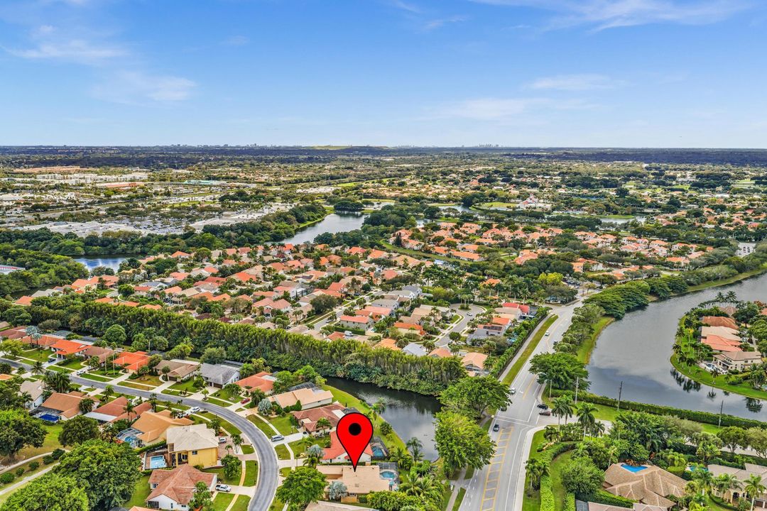 待售: $930,000 (3 贝兹, 3 浴室, 2363 平方英尺)