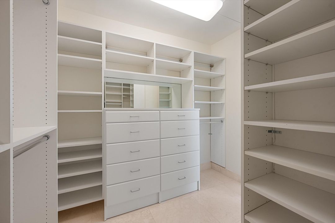 For Sale: $8,500,000 (2 beds, 3 baths, 2794 Square Feet)