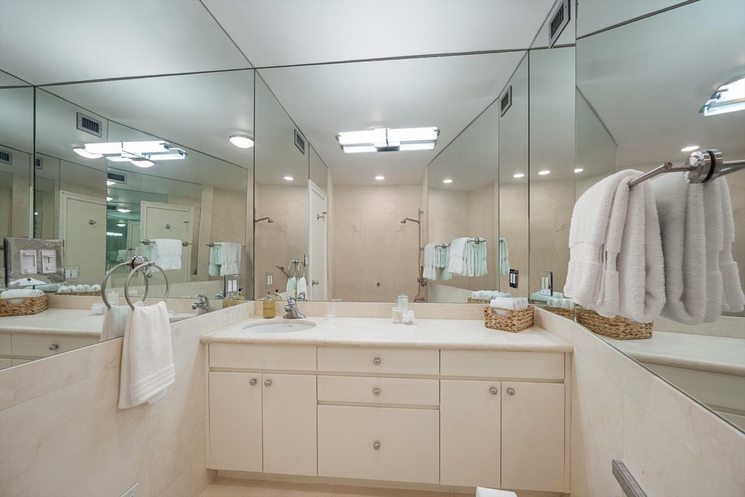 For Sale: $8,500,000 (2 beds, 3 baths, 2794 Square Feet)