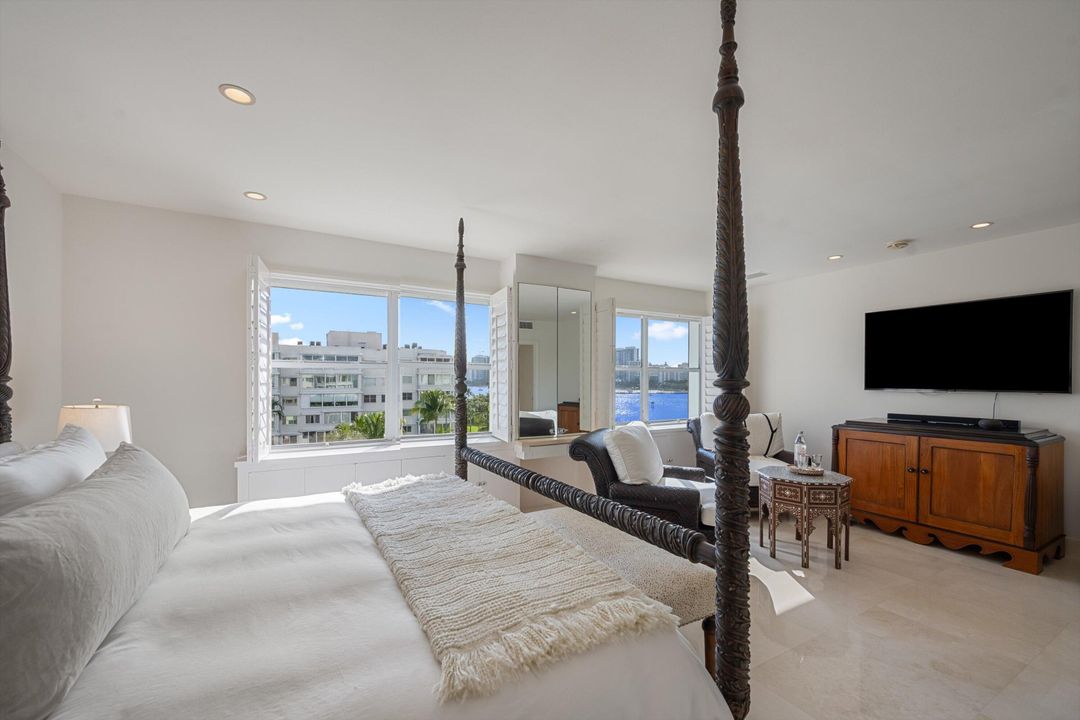 For Sale: $8,500,000 (2 beds, 3 baths, 2794 Square Feet)