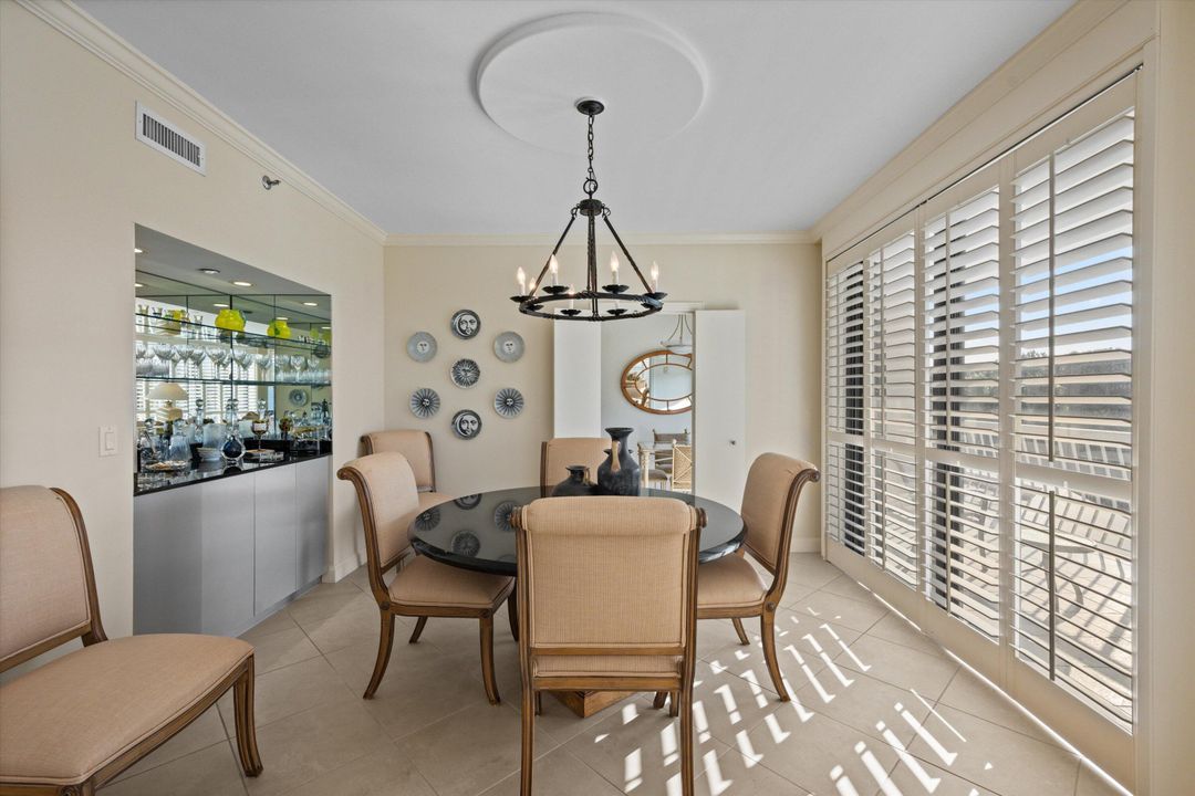 For Sale: $2,995,000 (3 beds, 3 baths, 3136 Square Feet)