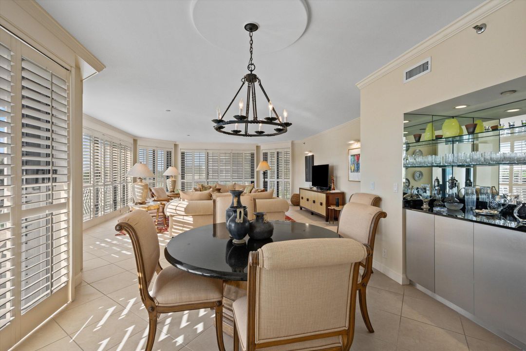 For Sale: $2,995,000 (3 beds, 3 baths, 3136 Square Feet)