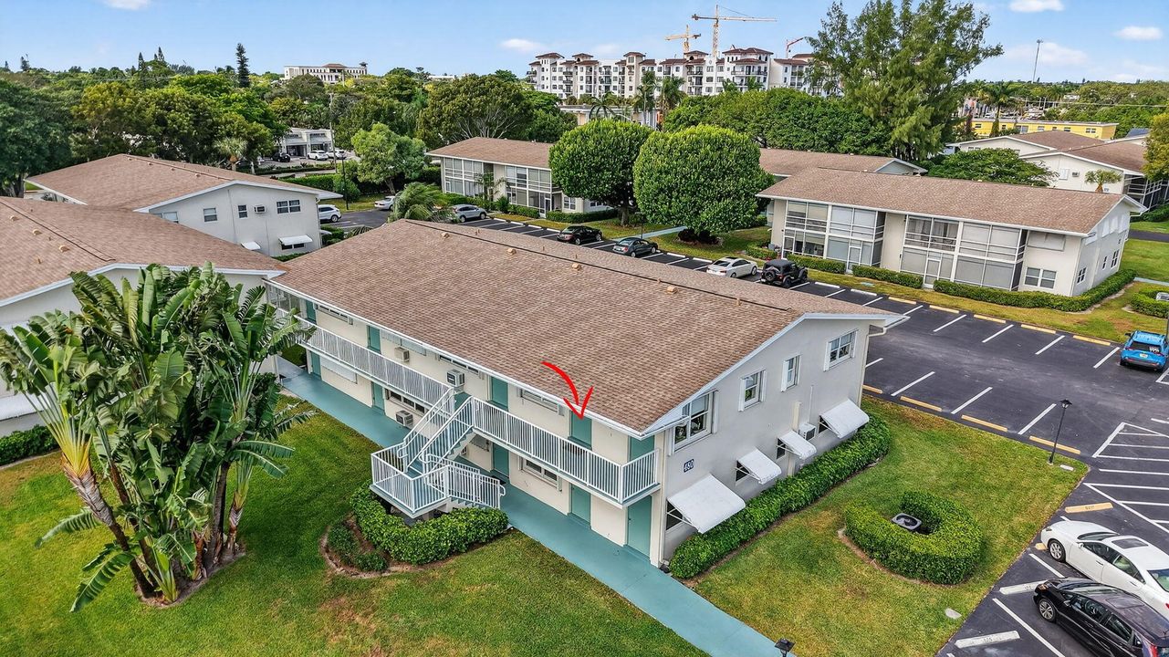 For Sale: $190,000 (2 beds, 1 baths, 815 Square Feet)