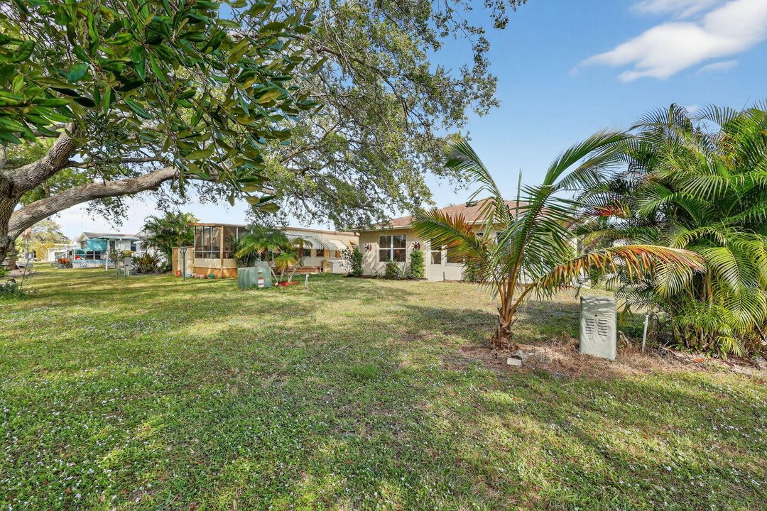 待售: $186,000 (2 贝兹, 2 浴室, 1319 平方英尺)