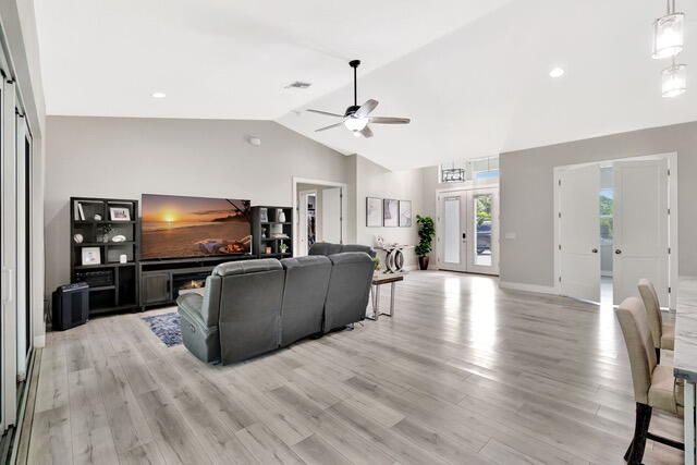 For Rent: $6,200 (4 beds, 3 baths, 2573 Square Feet)