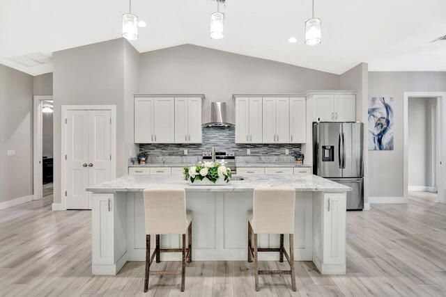 For Rent: $6,200 (4 beds, 3 baths, 2573 Square Feet)