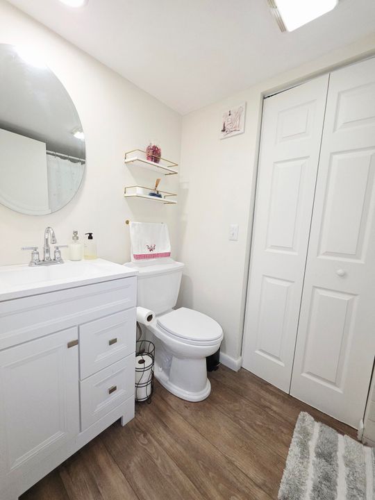 待售: $259,990 (2 贝兹, 2 浴室, 1260 平方英尺)