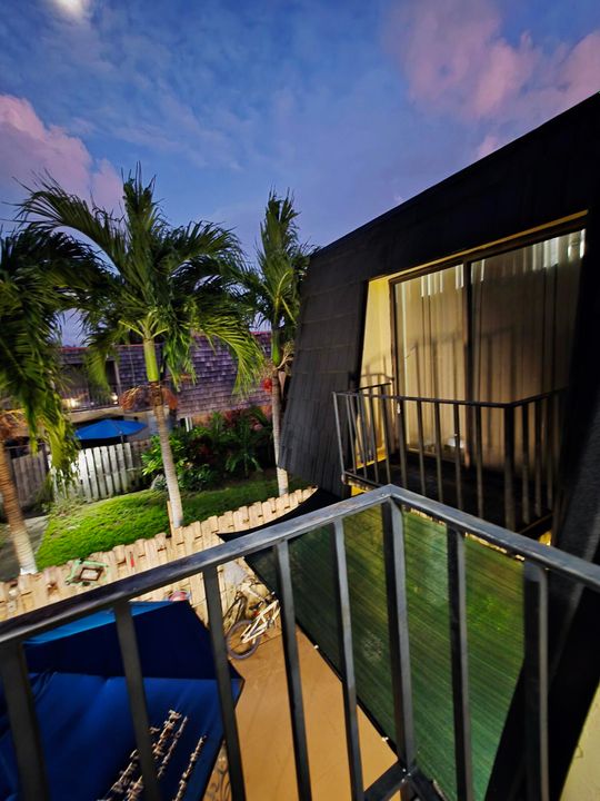 待售: $259,990 (2 贝兹, 2 浴室, 1260 平方英尺)