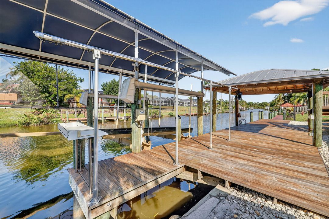 En Venta: $799,990 (3 camas, 3 baños, 2493 Pies cuadrados)