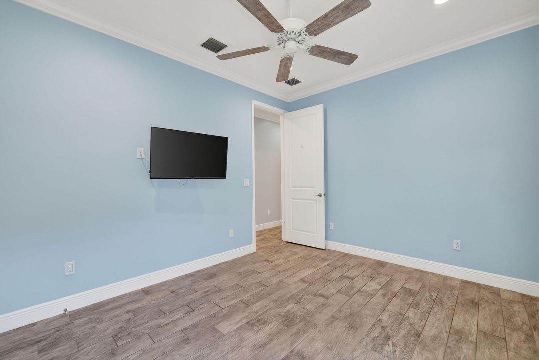 En Venta: $799,990 (3 camas, 3 baños, 2493 Pies cuadrados)