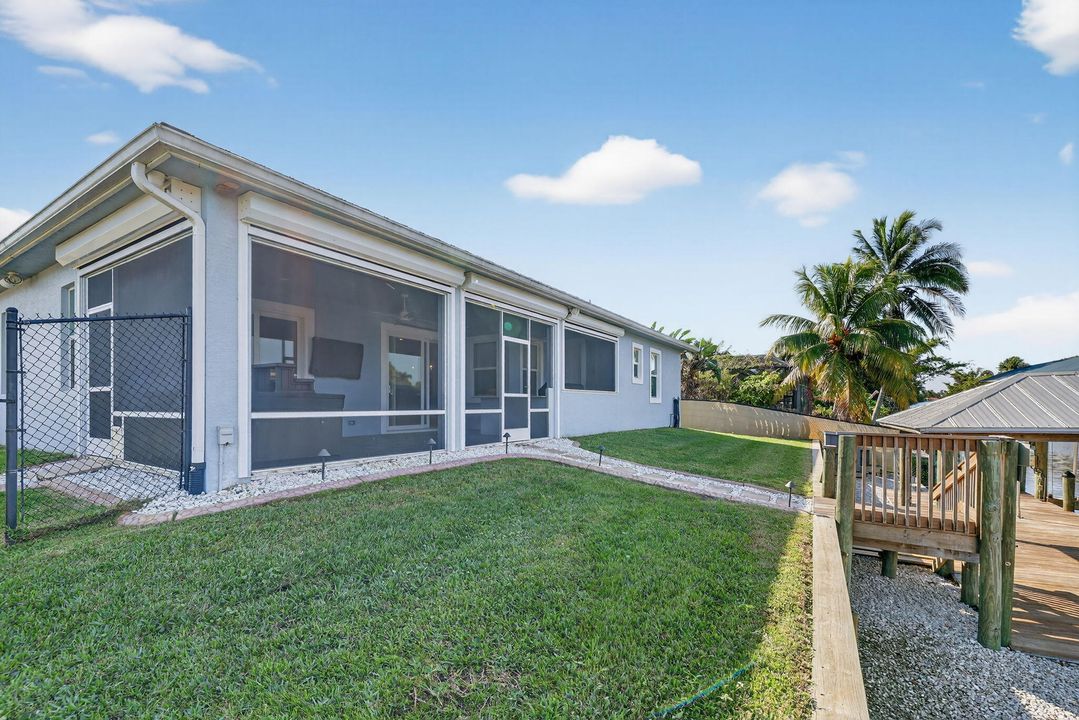 En Venta: $799,990 (3 camas, 3 baños, 2493 Pies cuadrados)