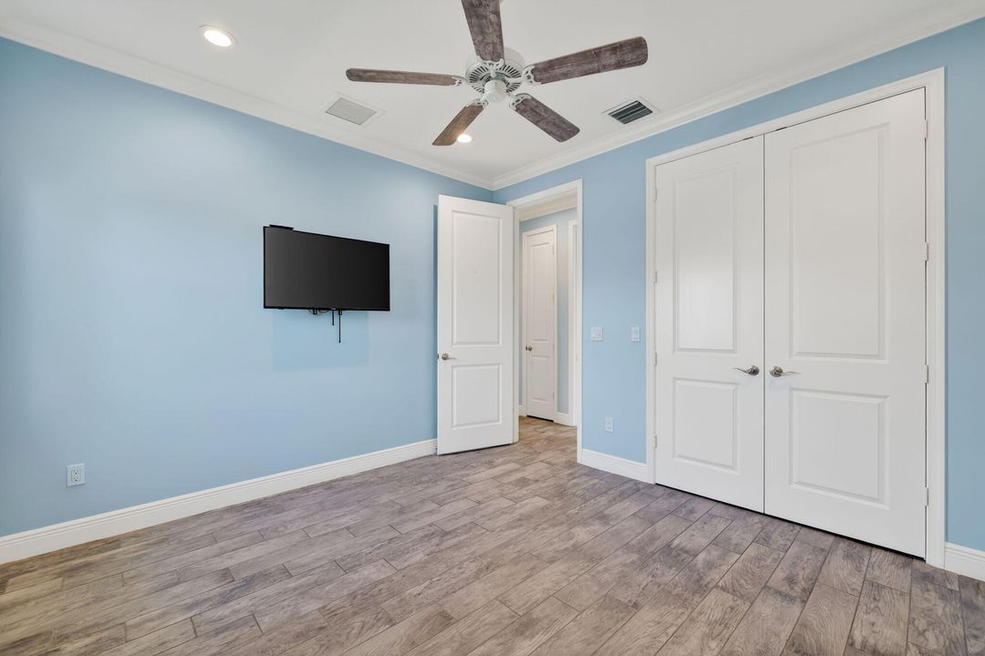 En Venta: $799,990 (3 camas, 3 baños, 2493 Pies cuadrados)