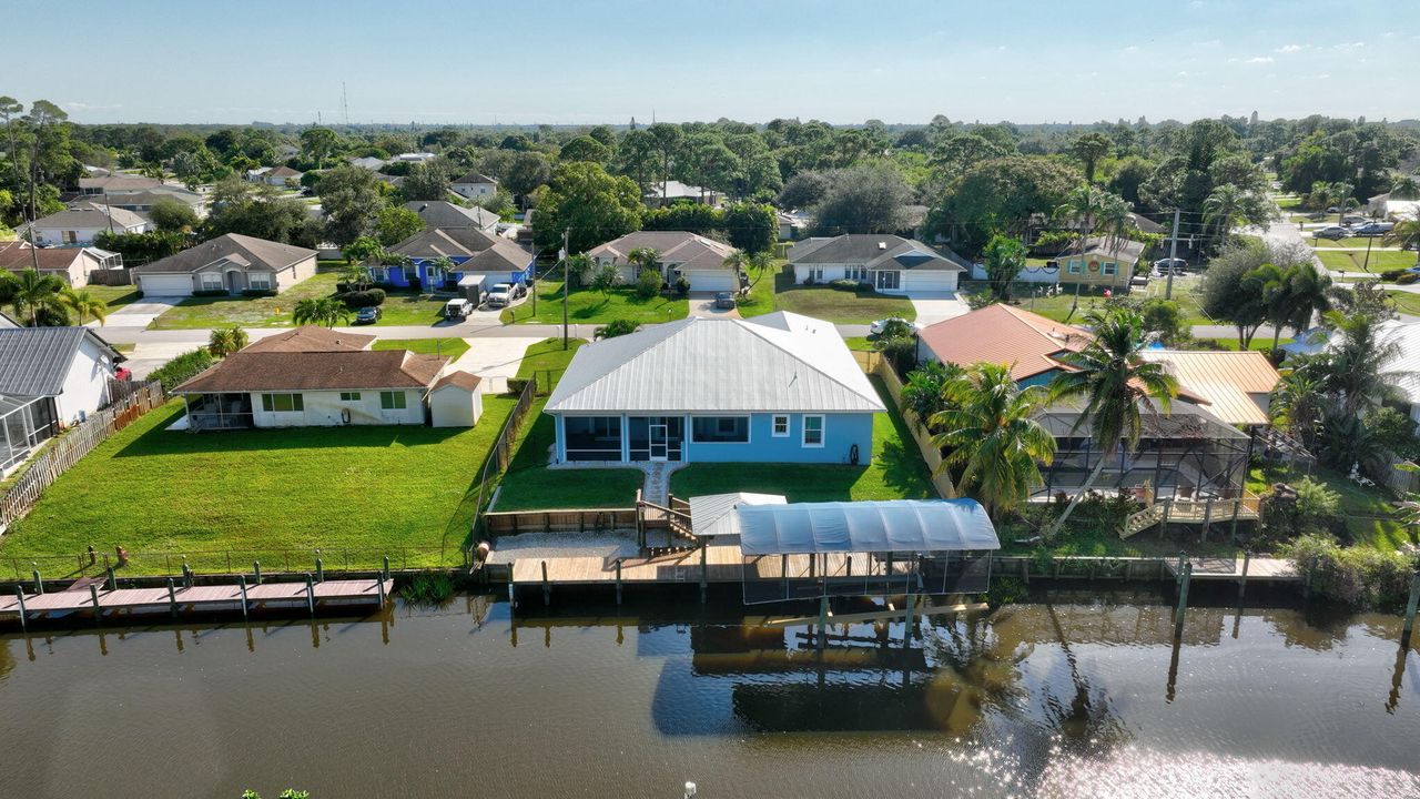 En Venta: $799,990 (3 camas, 3 baños, 2493 Pies cuadrados)