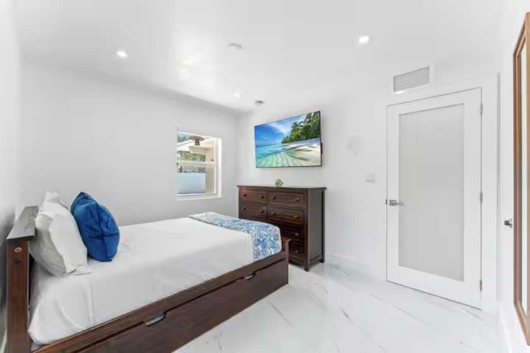 En Venta: $850,000 (3 camas, 2 baños, 1535 Pies cuadrados)