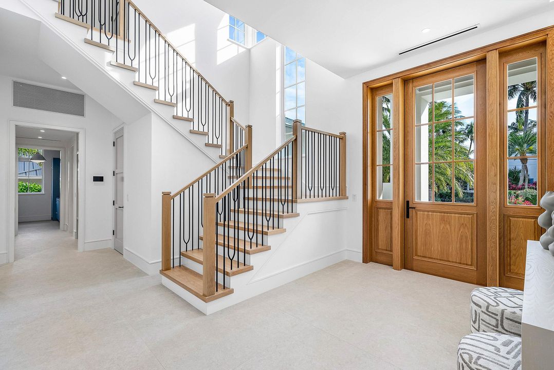 For Sale: $8,995,000 (6 beds, 6 baths, 4928 Square Feet)