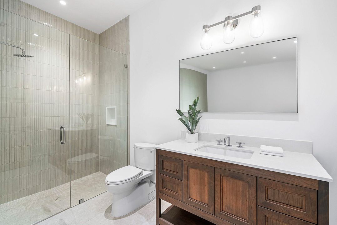 For Sale: $8,995,000 (6 beds, 6 baths, 4928 Square Feet)