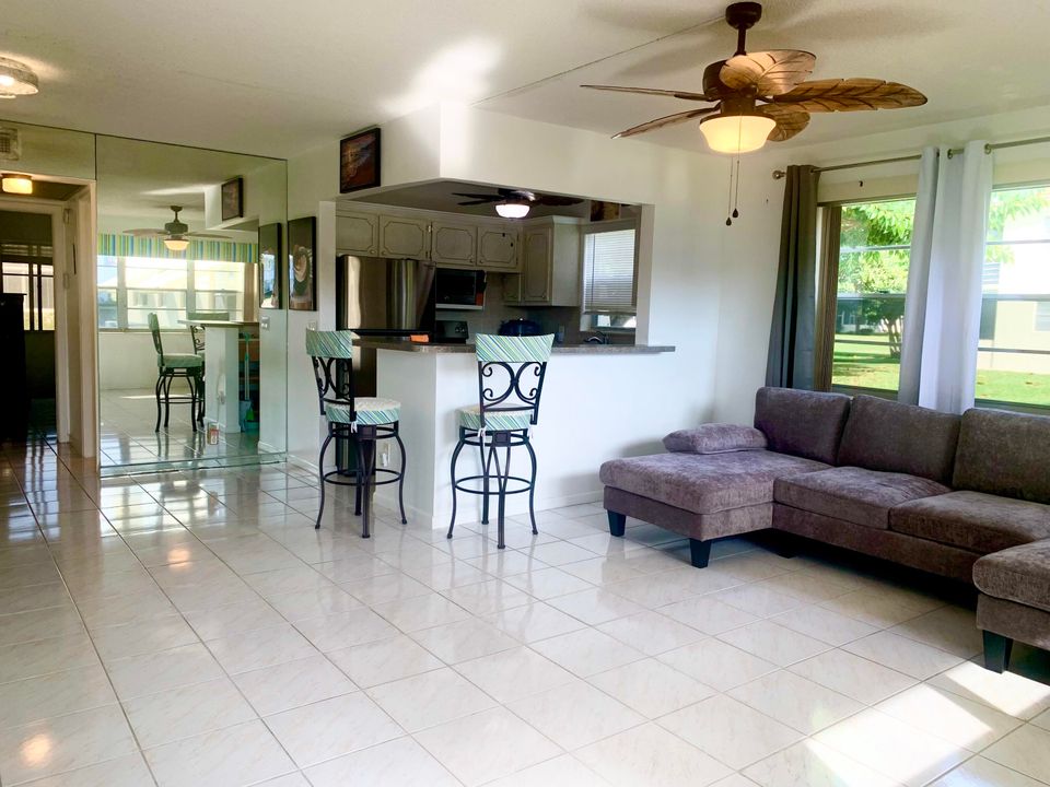 В аренду: $1,550 (1 спален, 2 ванн, 646 Квадратных фут)