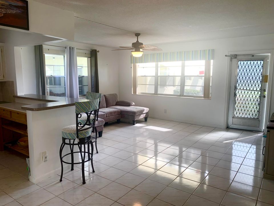 В аренду: $1,550 (1 спален, 2 ванн, 646 Квадратных фут)