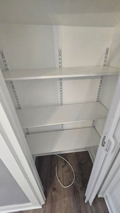 В аренду: $1,575 (1 спален, 1 ванн, 400 Квадратных фут)