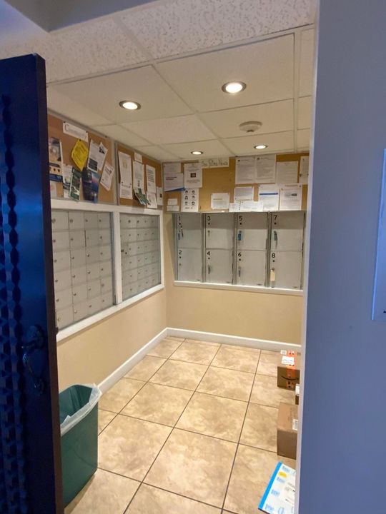 For Rent: $2,800 (2 beds, 2 baths, 1040 Square Feet)