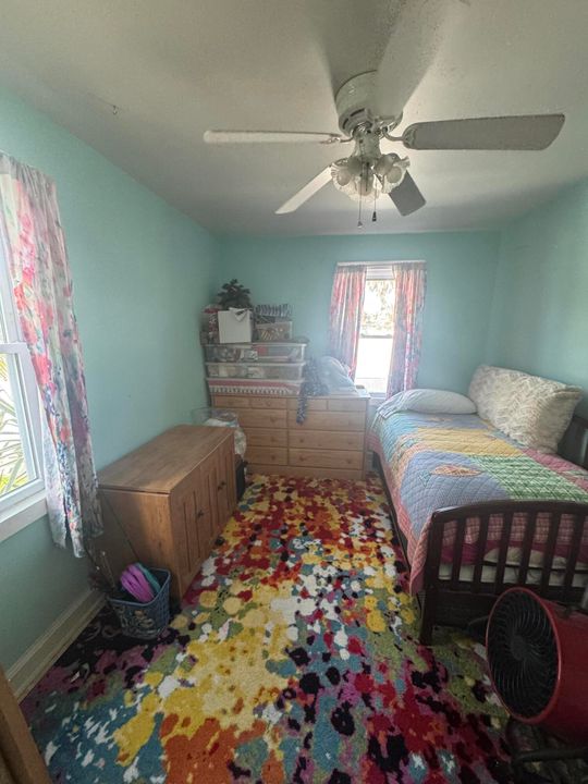 На продажу: $389,000 (3 спален, 2 ванн, 1102 Квадратных фут)