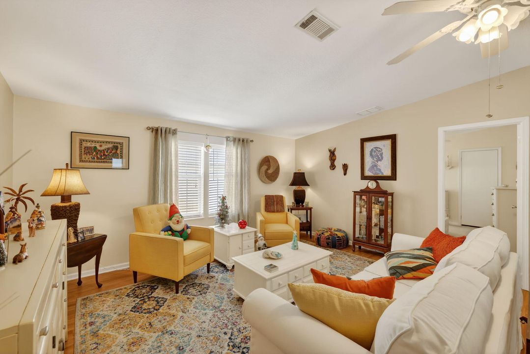 For Sale: $129,900 (3 beds, 2 baths, 1848 Square Feet)