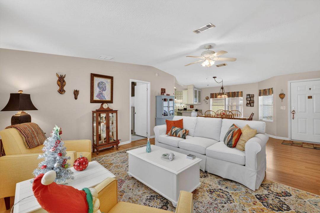 For Sale: $129,900 (3 beds, 2 baths, 1848 Square Feet)