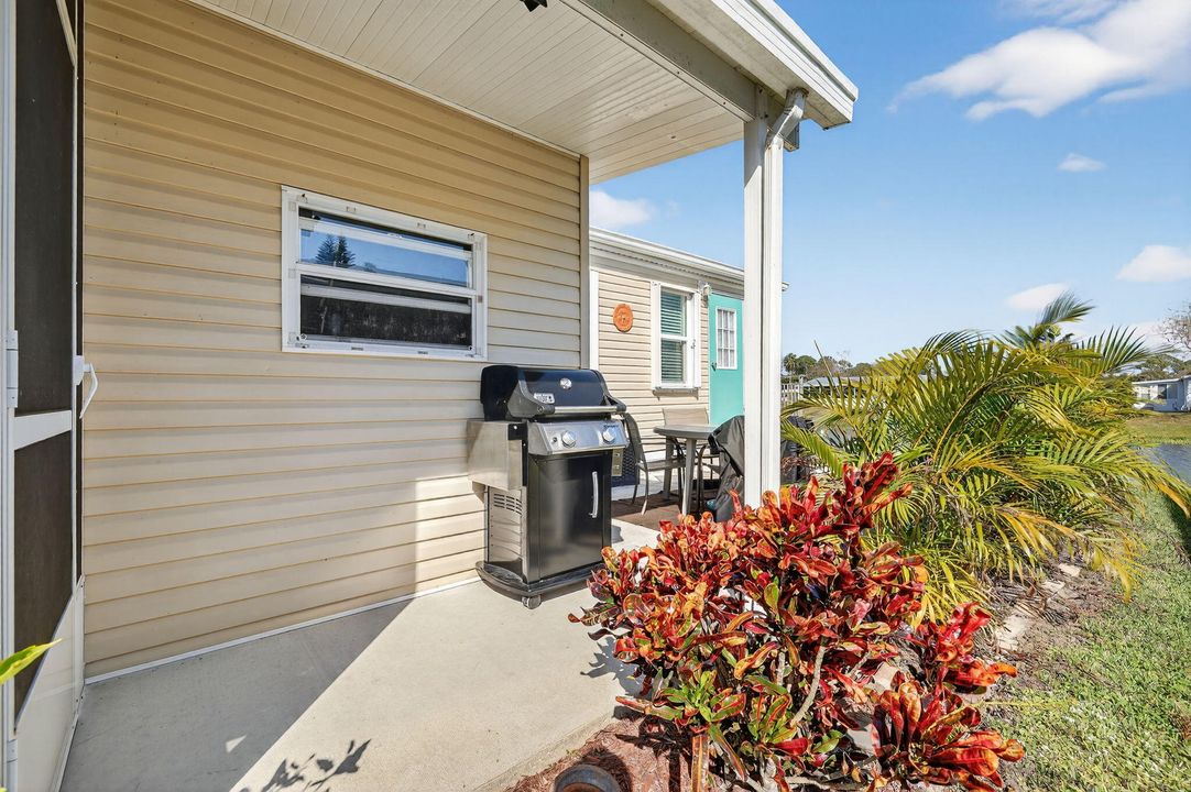 For Sale: $129,900 (3 beds, 2 baths, 1848 Square Feet)