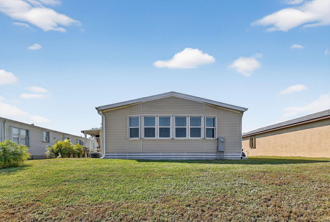 For Sale: $129,900 (3 beds, 2 baths, 1848 Square Feet)