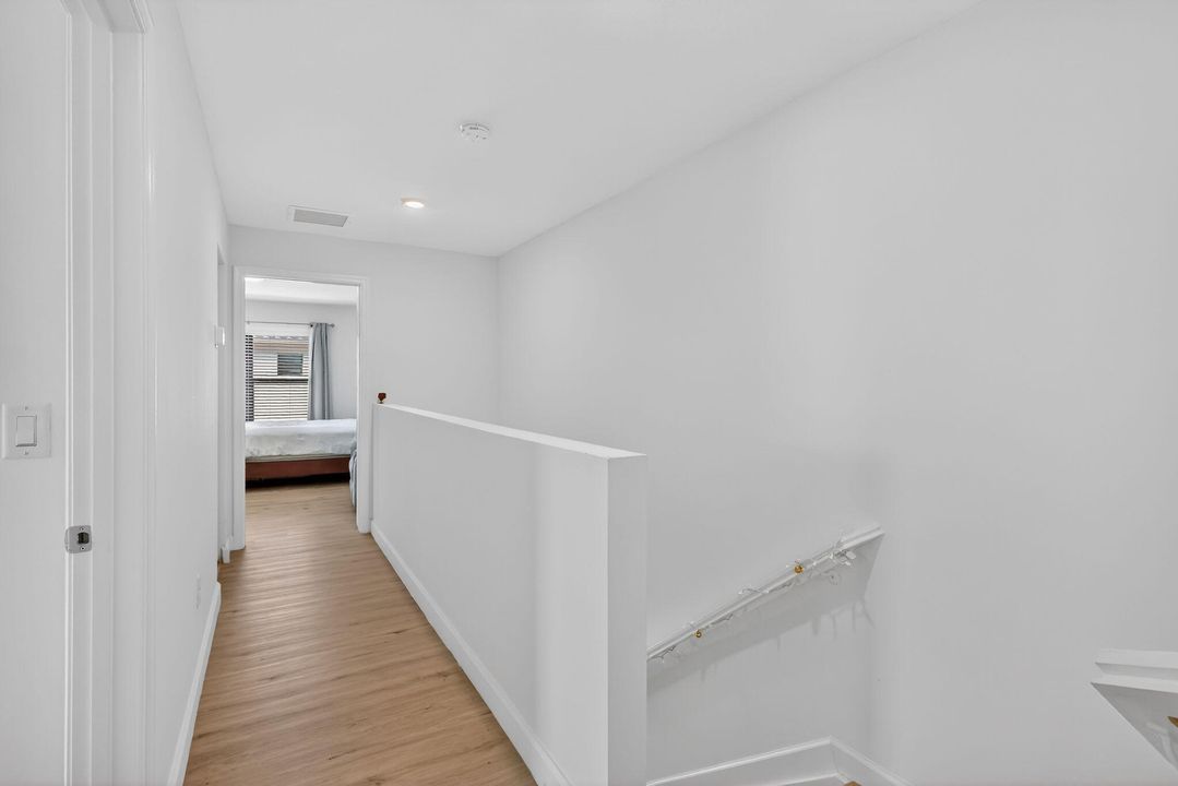 En Venta: $474,900 (4 camas, 2 baños, 1743 Pies cuadrados)