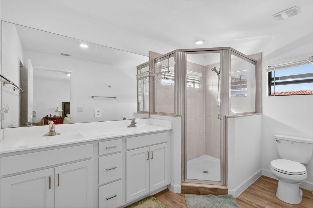 En Venta: $474,900 (4 camas, 2 baños, 1743 Pies cuadrados)