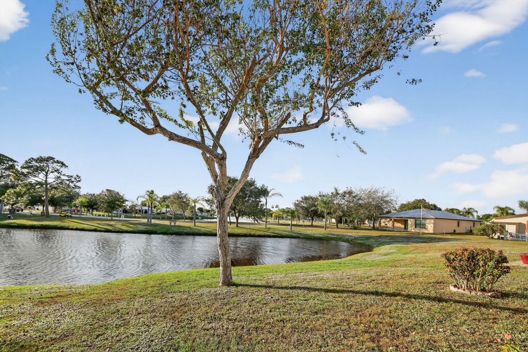 En Venta: $175,000 (2 camas, 2 baños, 1689 Pies cuadrados)