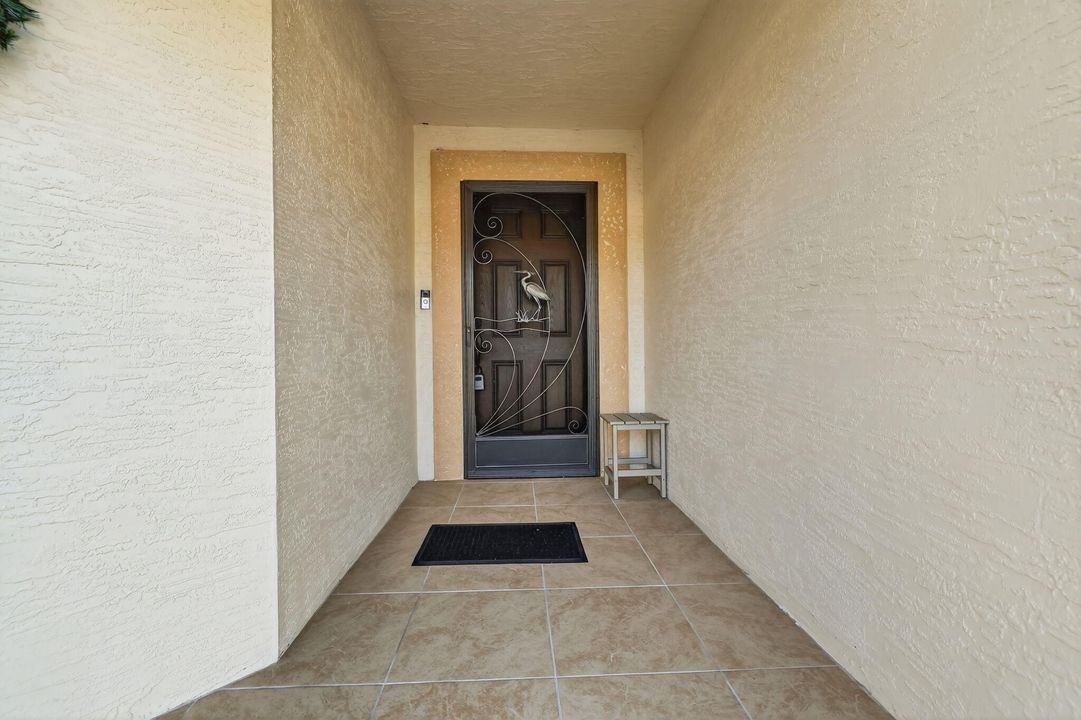 En Venta: $175,000 (2 camas, 2 baños, 1689 Pies cuadrados)