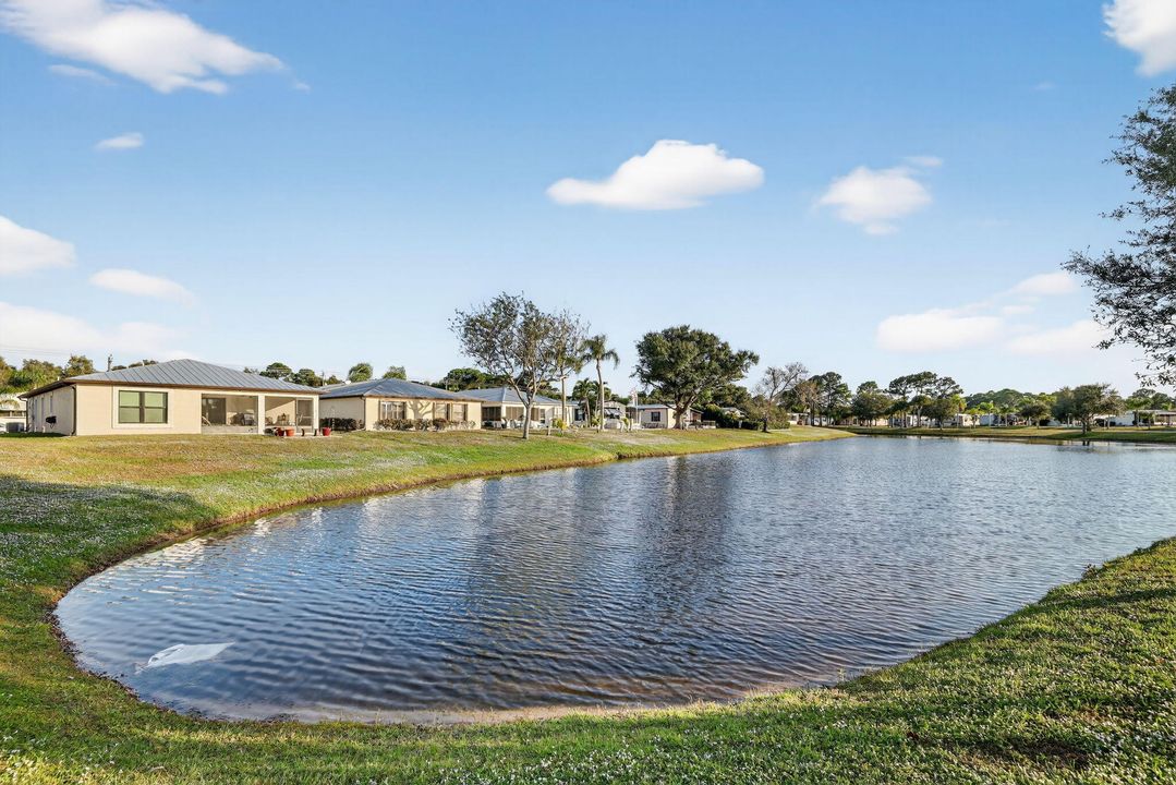 En Venta: $175,000 (2 camas, 2 baños, 1689 Pies cuadrados)