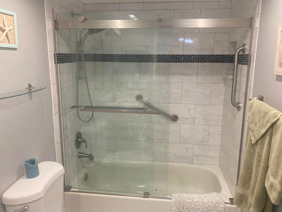 На продажу: $178,500 (2 спален, 2 ванн, 1078 Квадратных фут)